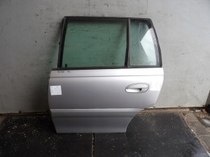 Opel Omega B drzwi tylne lewe lak. Z167 kombi