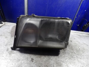 Mercedes 124ET lampa przednia lewa 129851-00