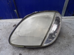 Mercedes SLK W170 lampa przednia lewa USA A1708200561 0302474001