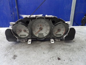 Mercedes SLK230 W170 zegary liczniki 2,3B 81117916 110.008.832/024