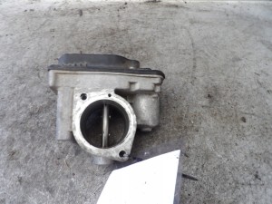 Mercedes SLK230 W170 przepustnica 2,3B 1110980009