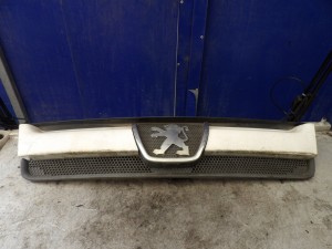 Peugeot Boxer I atrapa, grill 2,0HDI