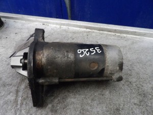 Mazda 6 2,0D rozrusznik M002T88671 RF5C