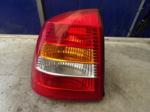 Opel Astra G II lampa tylna lewa 62224