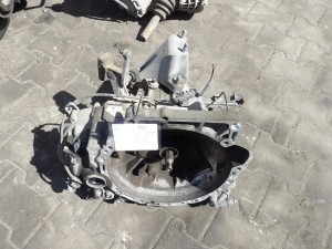 Mazda 2 MK3 1,3 75km skrzynia biegów FC140