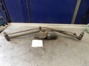 Volkswagen T4 mechanizm wycieraczek przód
