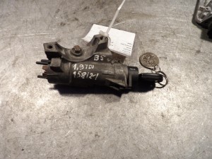VW Passat B5 stacyjka 4B0905851A