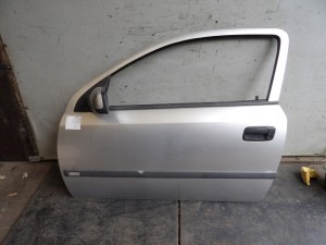 OPEL ASTRA 2 G DRZWI PRZÓD LEWE KOL. Z147