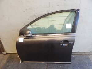TOYOTA AVENSIS II T25 LIFT LAK.1G3 DRZWI PRZÓD LEWE