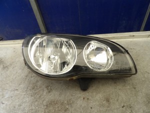 Toyota Corolla VIII E11 lampa przednia prawa