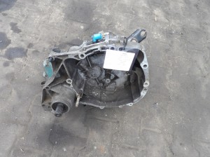 Renault Clio II 1,2 - 75 km skrzynia biegów JB1513
