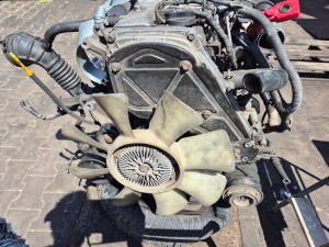 Kia Sorento I 2,5 - 140km crdi silnik kompletny D4CB