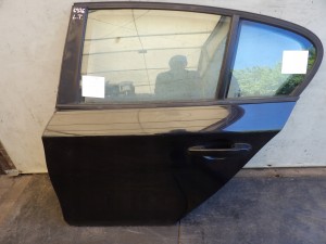 BMW 120d E87 drzwi tylne lewe 475/9