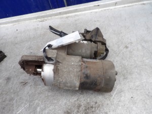 Mazda 3 BK 2,0-150km rozrusznik L813