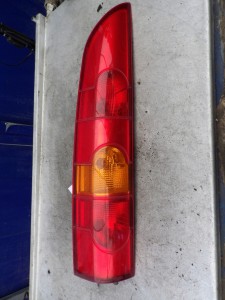 RENAULT KANGOOLIFT LAMPA TYŁ LEWA WERSJA KLAPA