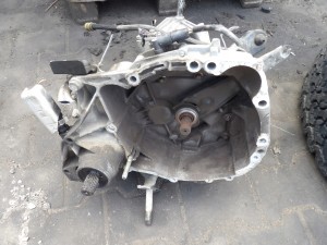 RENAULT KANGOO 1.2BENZYNA 75KM JB1985 SKRZYNIA BIEGÓW