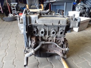 FIAT PUNTO II 1.2BENZYNA 60KM 188A4000 SILNIK KOMPLETNY