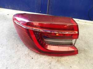 Nowa Oryginalna Lampa Tylna Renault Clio V Lewa Numer Katalogowy 265551035R