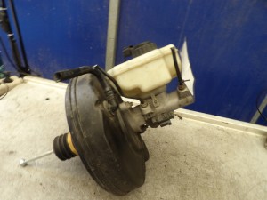 VW Golf VI 1,4 serwo