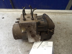 Toyota Avensis T22 pompa ABS