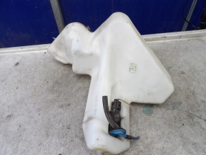 Mercedes A160 zbiorniczek spryskiwaczy