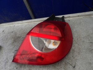 Renault Clio III lampa tylna prawa
