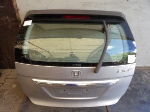 Honda FR-V klapa bagażnika NH632M
