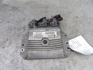 Renault Clio III 1,6 komputer