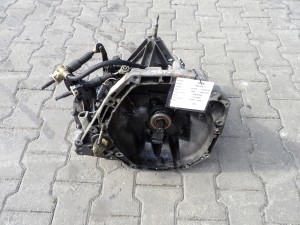 Renault Clio III 1,6 - 111km skrzynia biegów JH3131