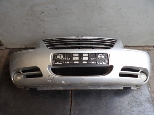 Chrysler Voyager IV zderzak przedni PS2
