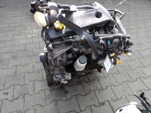 Chrysler Voyager IV 2,8 CRD silnik kompletny 28C15