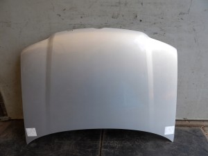 VW Polo 6N lift maska