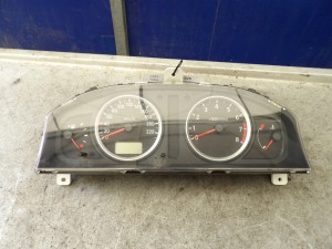 Nissan Almera N16 1,5 licznik BN