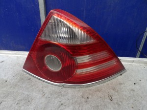 Ford Mondeo MK3 lampa tylna prawa