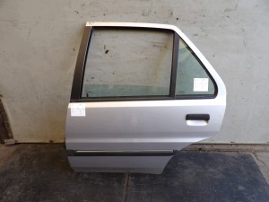 Peugeot 106 drzwi tylne lewe