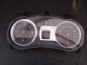 Zegary, liczniki Renault Clio III 1,5dCi