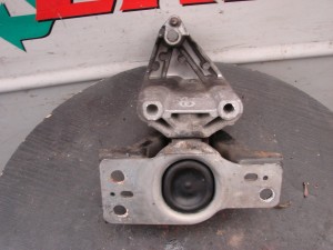 Poduszka łapy silnika/skrzyni biegów Clio III 1,5D