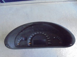 Licznik Mercedes W 203