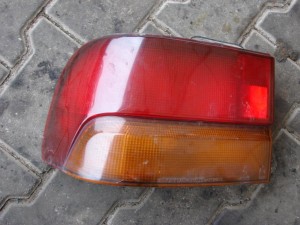 Lampa tylna lewa Hyundai Sonata 92r.