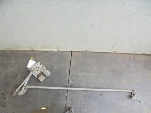 Mechanizm wycieraczek Mercedes W168 A1688200242