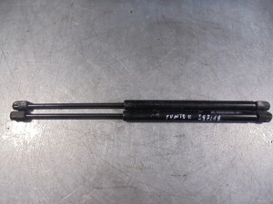 Siłowniki klapy tylnej Fiat Punto II 23134.00