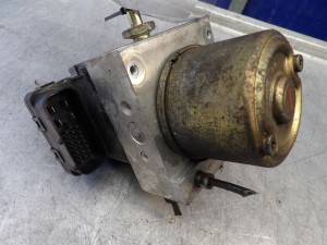 Pompa ABS Suzuki Liana 1,6B AC046001234