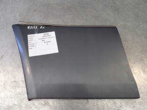 Listwa błotnika PL Mercedes 124 4Matic 1246901340