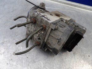 Pompa ABS Nissan Primera P11 1,8B 0273004316