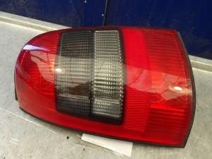 Lampa TL Opel Vectra B LIFT KOMBI 09153153