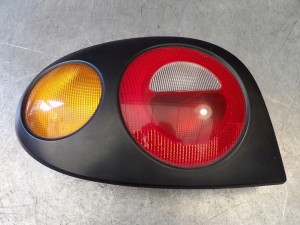 Lampa tylna lewa Renault Megane I 2262