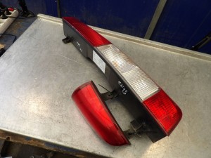 Lampa tylna prawa Mercedes Viano W639 2,2B
