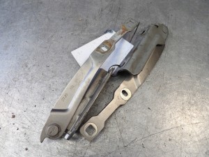 Zawiasy maski Dacia Logan II