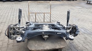 Mercedes W205 2,0B 4matic 184KM Zawieszenie Tył
