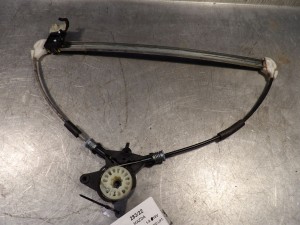 Podnośnik szyby TL Mazda 3 I